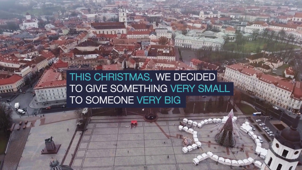 Lithuania welcomes Pope with the smallest gift ever #NanoJesus