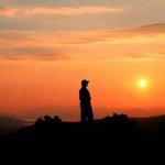 Imagem relacionada a O que é o sol da meia-noite?