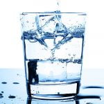 Imagem relacionada a Como o gelo flutua na água?