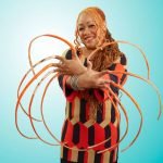 Imagem relacionada a Mulher do Texas tem as unhas mais longas do mundo