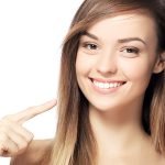 Imagem relacionada a As pessoas podem dizer se você é rico apenas olhando para o seu rosto