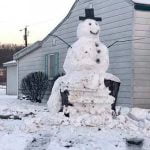 Imagem relacionada a Bonecos de neve anti-vândalos em Kentucky