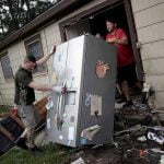 Imagem relacionada a O que acontece se molhar o motor da geladeira?