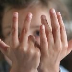 Imagem relacionada a Por que as crianças devem usar os dedos na aula de matemática