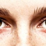 Imagem relacionada a Olhar nos olhos de alguém pode induzir experiências extracorpóreas