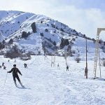 Imagem relacionada a Homem resgatado após 5 horas em avalanche