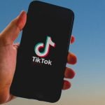 Imagem relacionada a Um terço dos usuários do TikTok nos EUA tem 14 anos ou menos