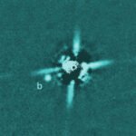 Imagem relacionada a Astrônomos observam um dos planetas mais jovens até hoje