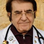 Imagem relacionada a Dr. Now de Quilos Mortais ainda está realizando cirurgias?