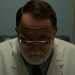 Imagem relacionada a Onde está o Dr. Donald Cline de Pai Nosso da Netflix?