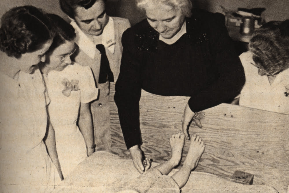 Imagem relacionada a Elizabeth Kenny, a enfermeira que desenvolveu a fisioterapia