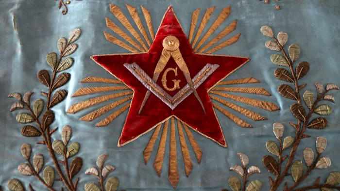 Imagem relacionada a 5 sociedades secretas que permaneceram envoltas em mistério