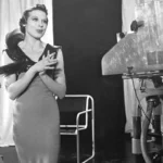 Imagem relacionada a Televisão da BBC estreia em 1936 com uma canção