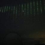 Imagem relacionada a O mistério dos estranhos lasers verdes no Havaí finalmente foi resolvido