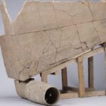 Imagem relacionada a Vaso sanitário de 2.400 anos encontrado na China pode ser um dos mais antigos do mundo