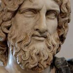 Imagem relacionada a Franceses lutam na justiça para dar nome incomum ao bebê: Hades