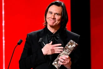 Jim Carrey 2026 330x220