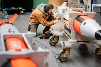 Arma Nuclear Gravitacional 330x220